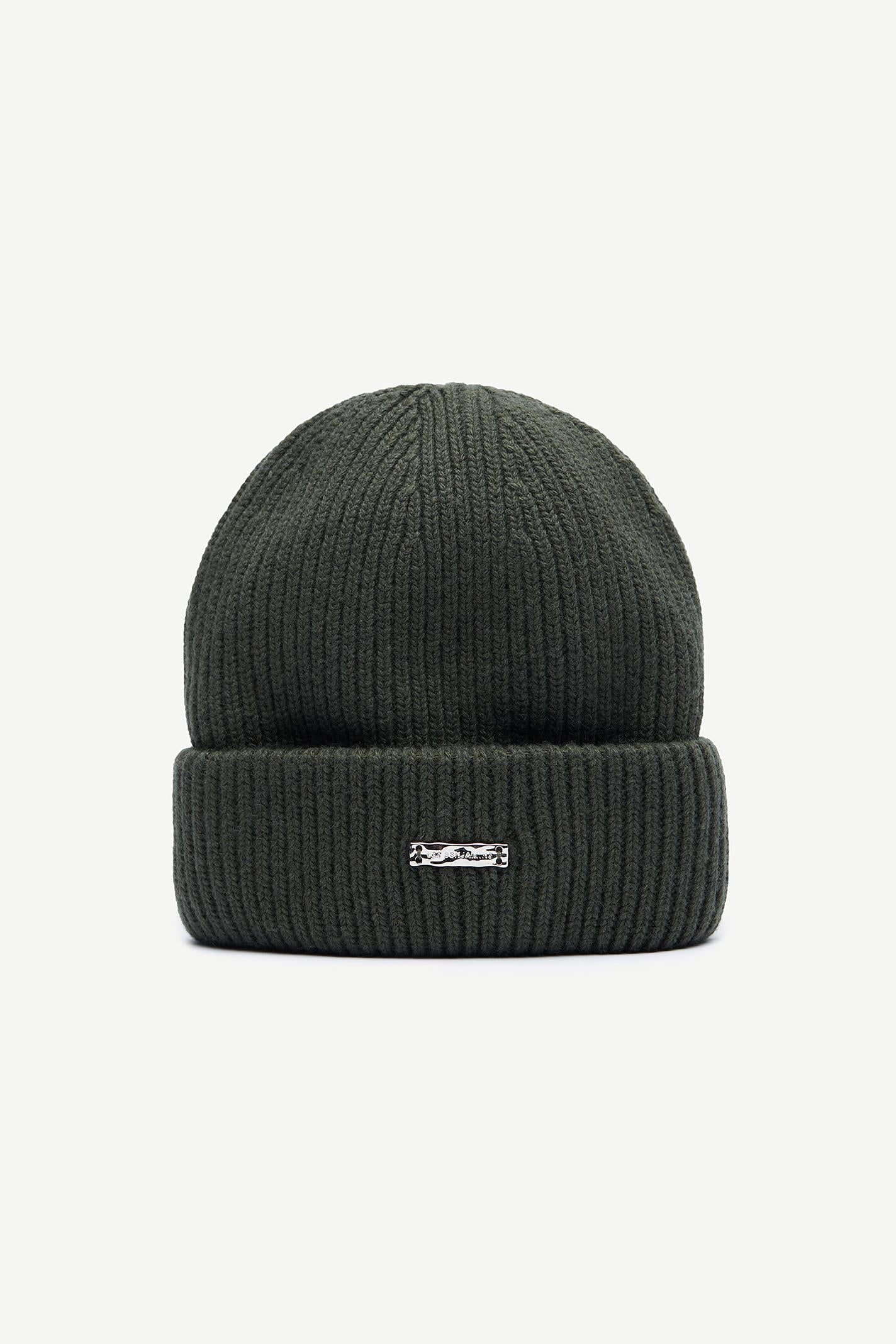 BEANIE 402 