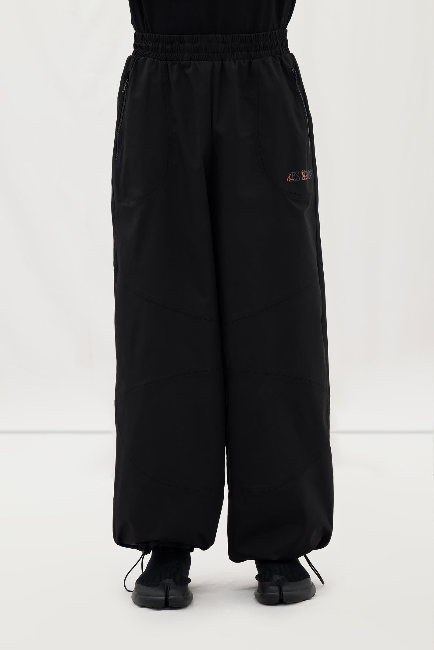  TRACKPANT 005