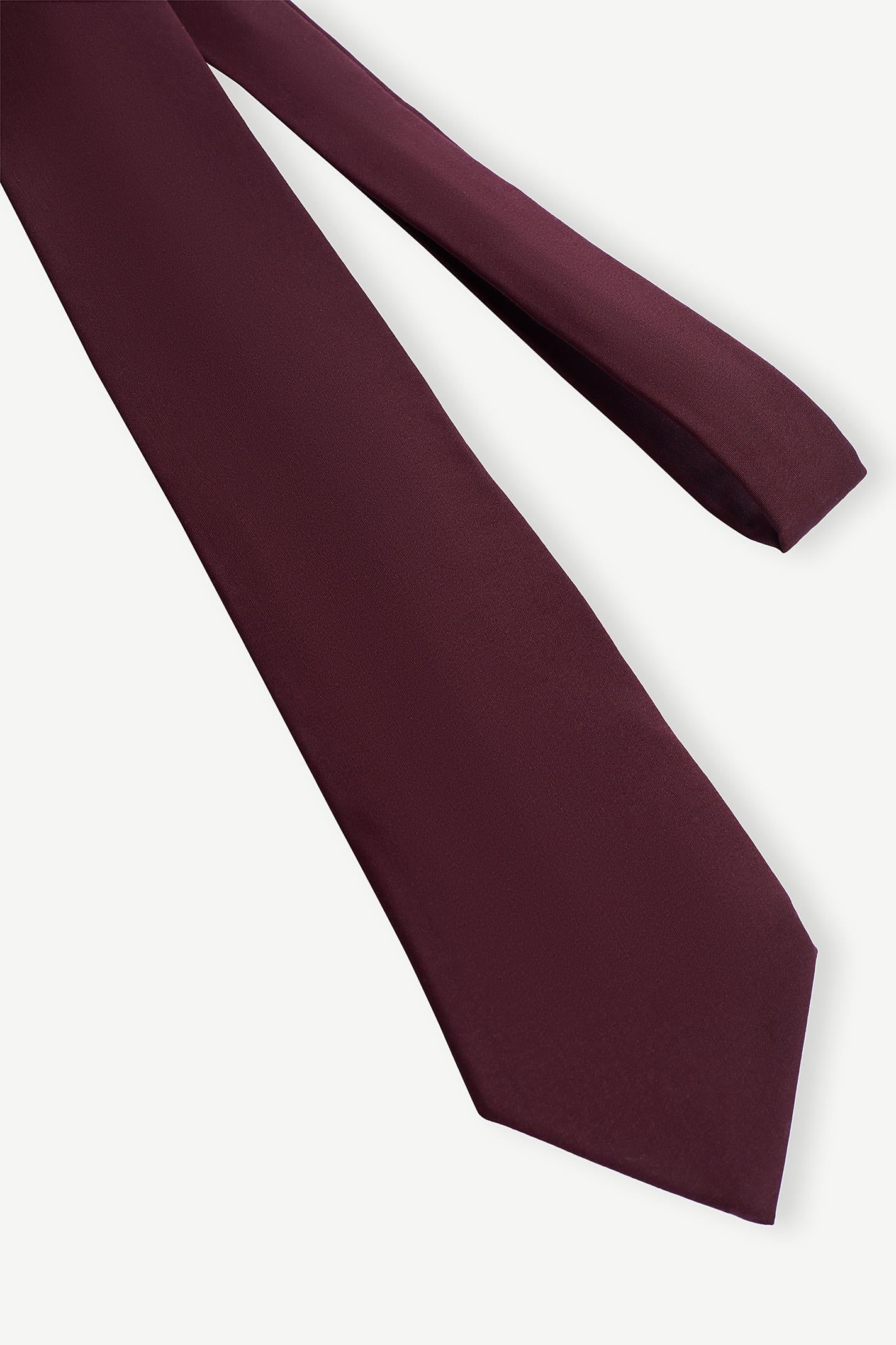  TIE 201