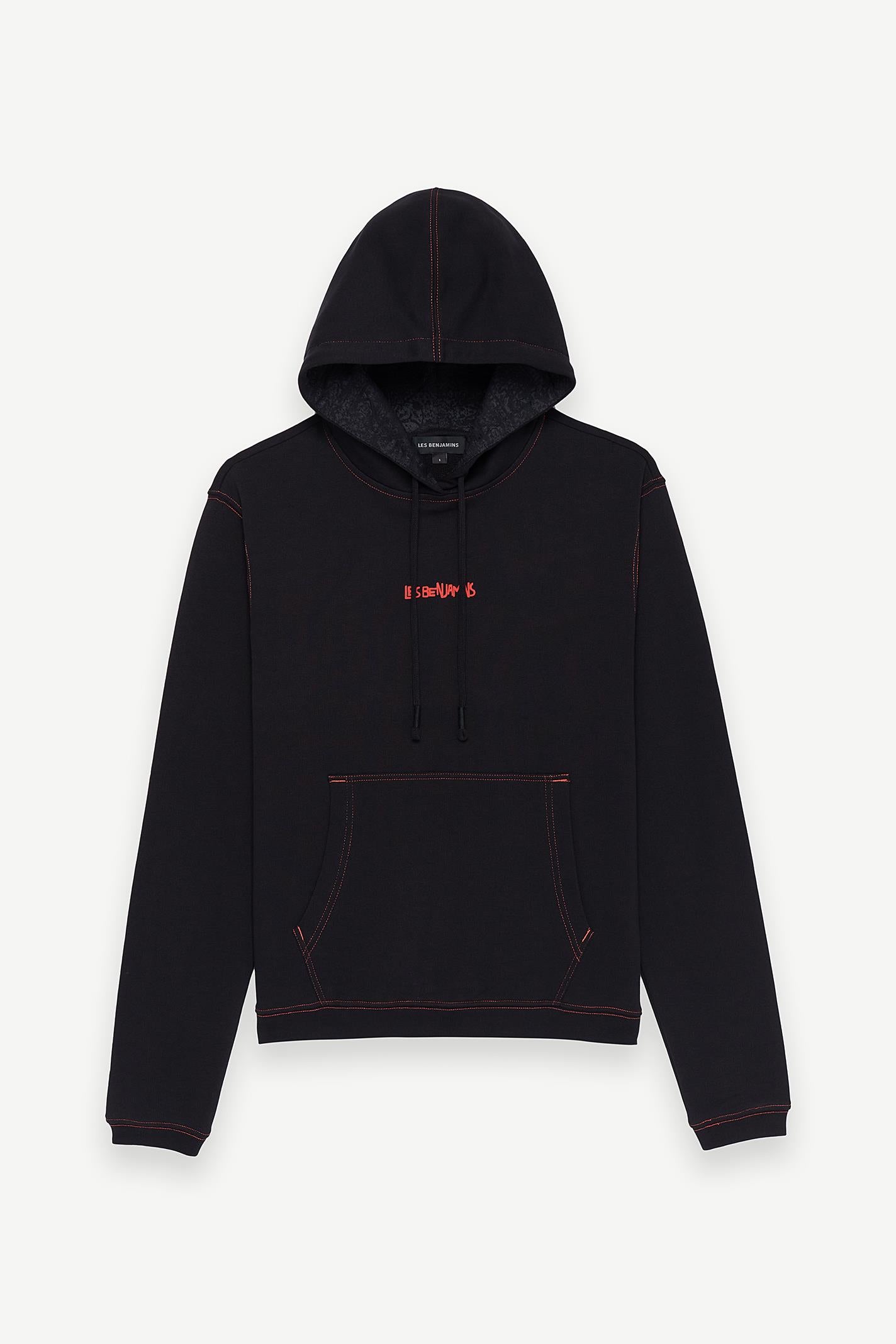  HOODIE 001