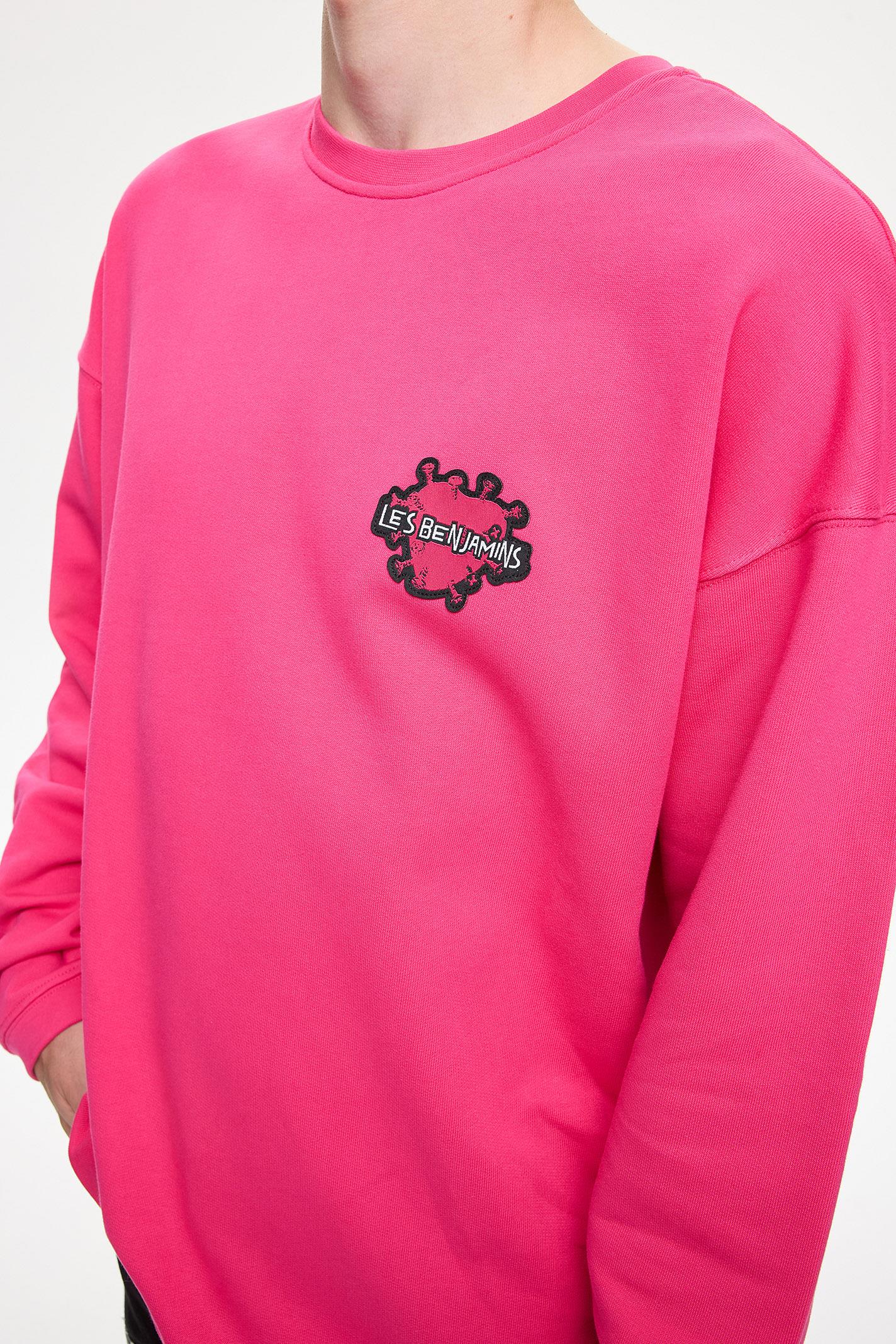  SWEATSHIRT 008