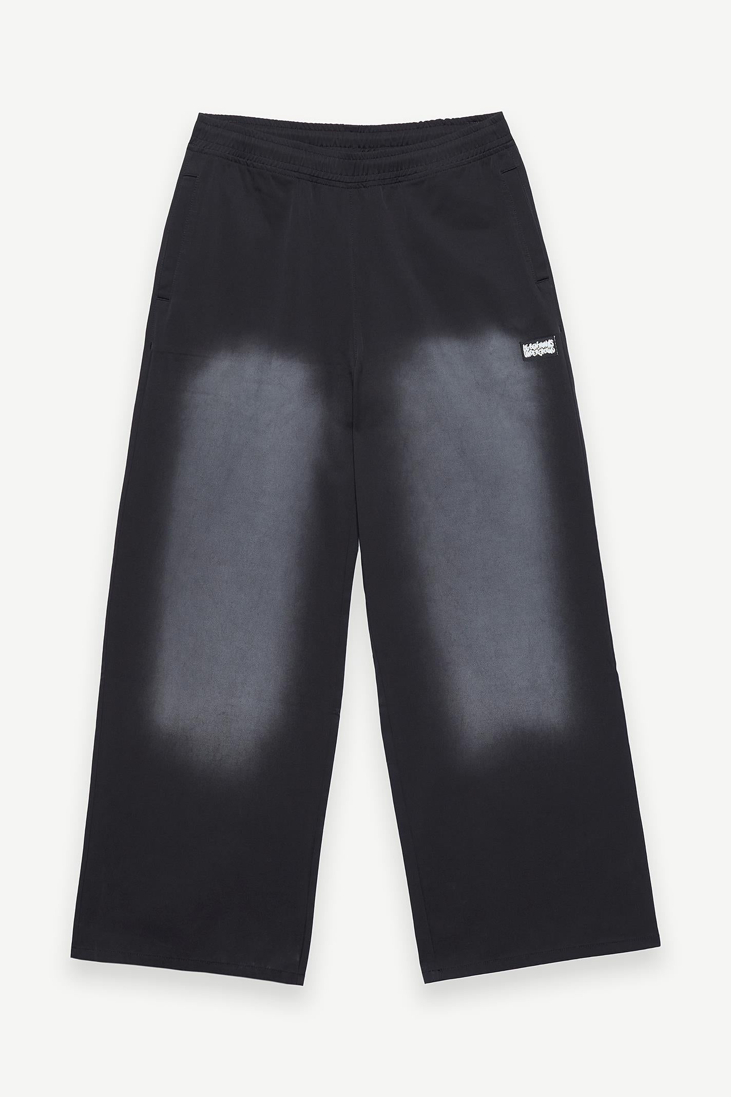  TRACKPANT 004