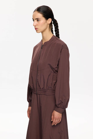 Les Benjamins - BOMBER 001