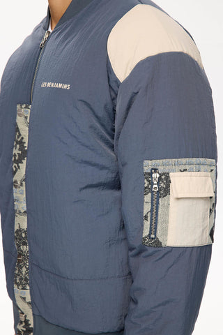 Les Benjamins - BOMBER 004