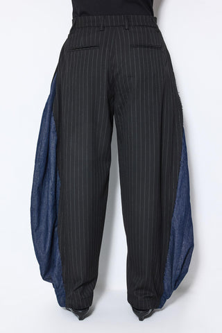Les Benjamins - DENIM DETAILED PANTS