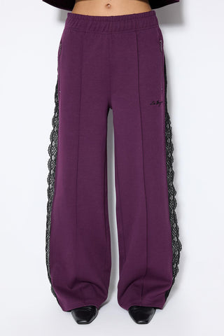Les Benjamins - LACE DETAILED SWEATPANTS