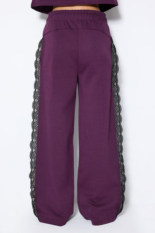 Les Benjamins - LACE DETAILED SWEATPANTS