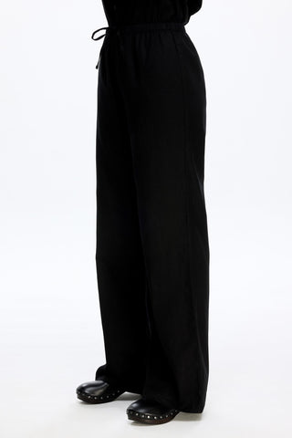 Les Benjamins - PANT 402