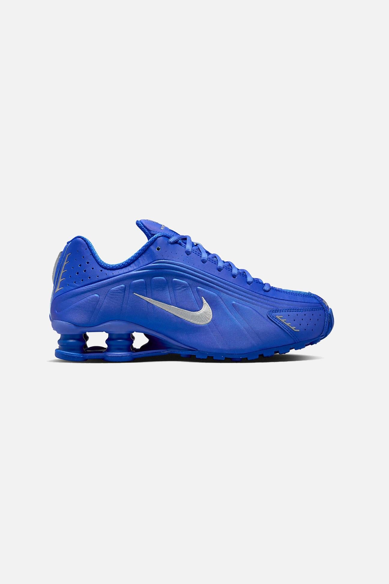 W NIKE SHOX R4 