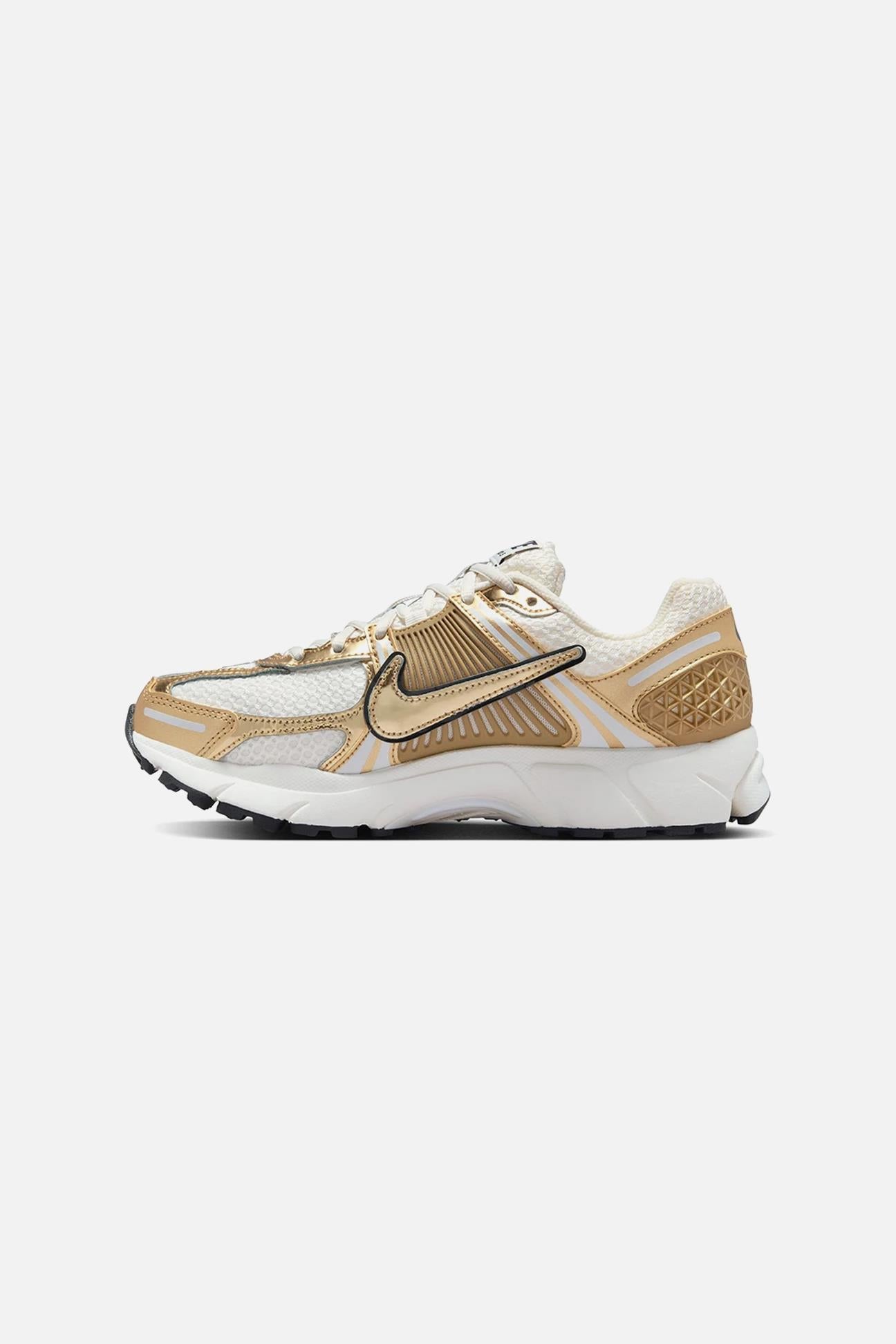  W NIKE ZOOM VOMERO 5 GLD