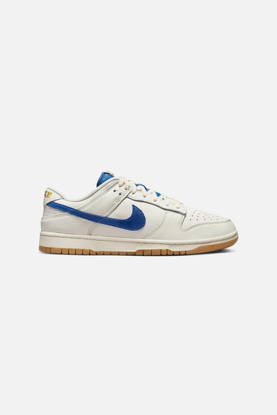 NIKE DUNK LOW SE