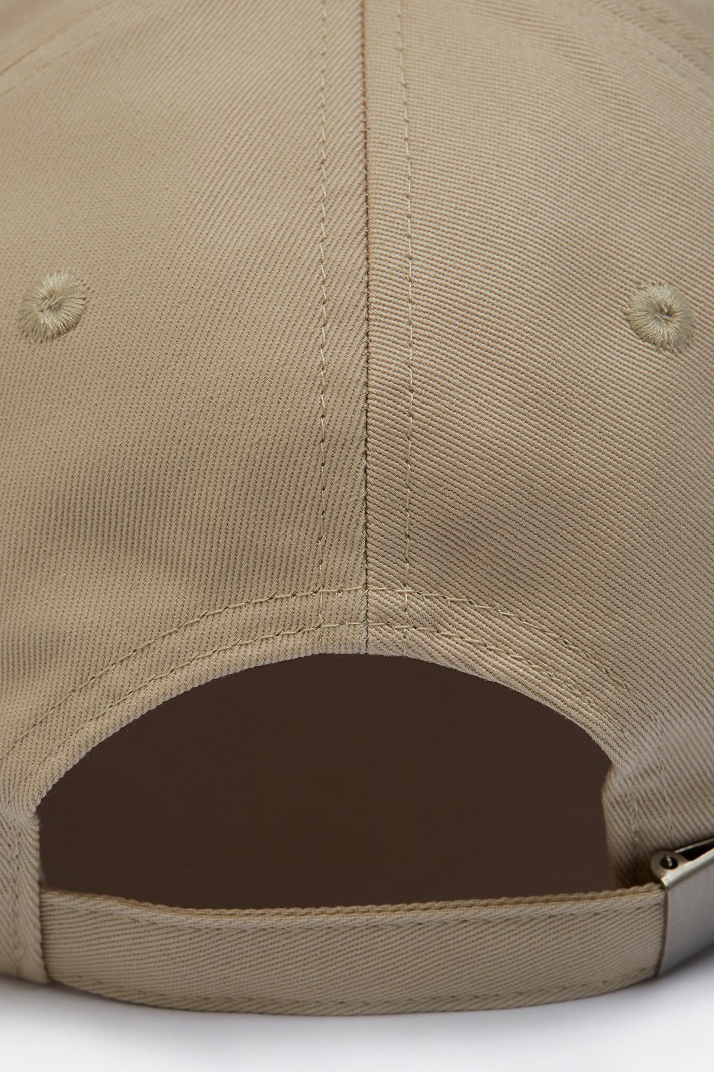 CAP 008